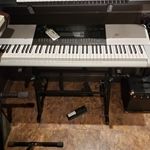 Casio WK-220 Electronic Keyboard