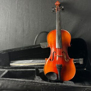 Erich Pfretzschner 110016 16" Viola w/ Case and Bow