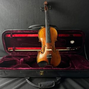 Stravari SV-444 Intermediate 4/4 Violin Outfit w/ Case and Bow