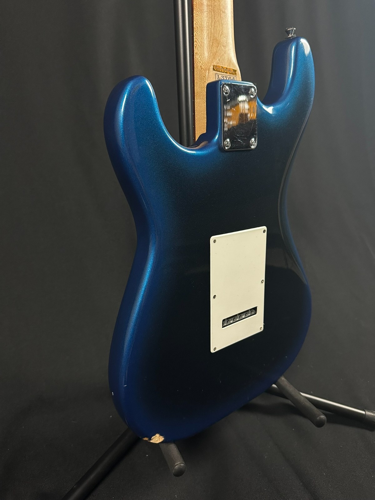 Lotus Made in India L3764 Electric Guitar w/ Pearloid Pickguard, Electric Blue - Image 11