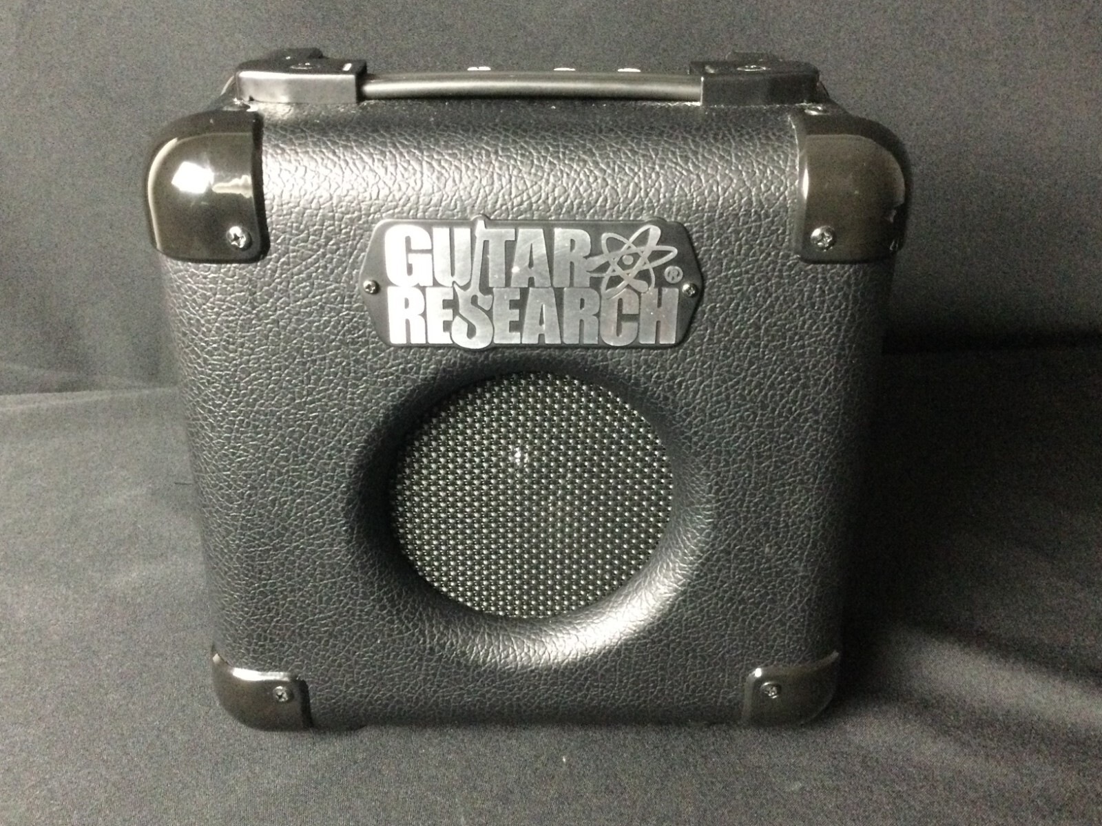 Guitar Research VL-10 10W Integrated Guitar Combo Amp - Black