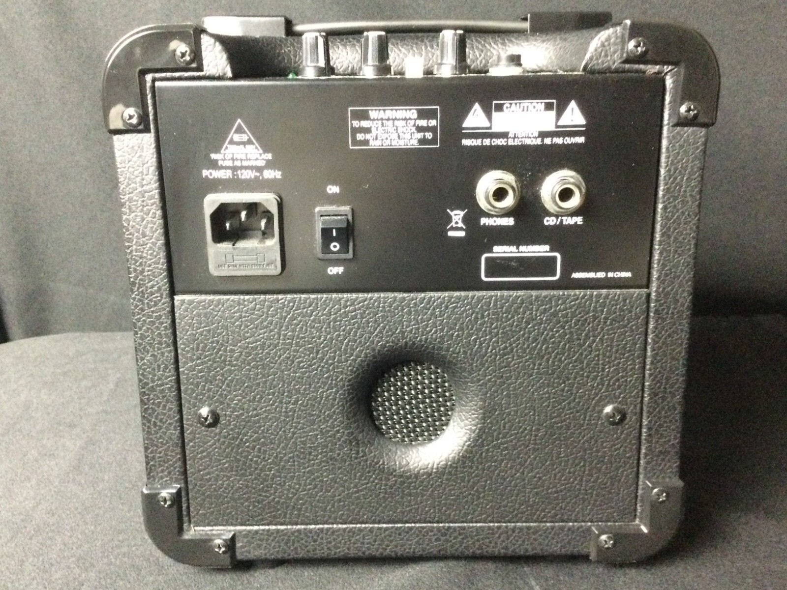 Guitar Research VL-10 10W Integrated Guitar Combo Amp - Black - Image 3