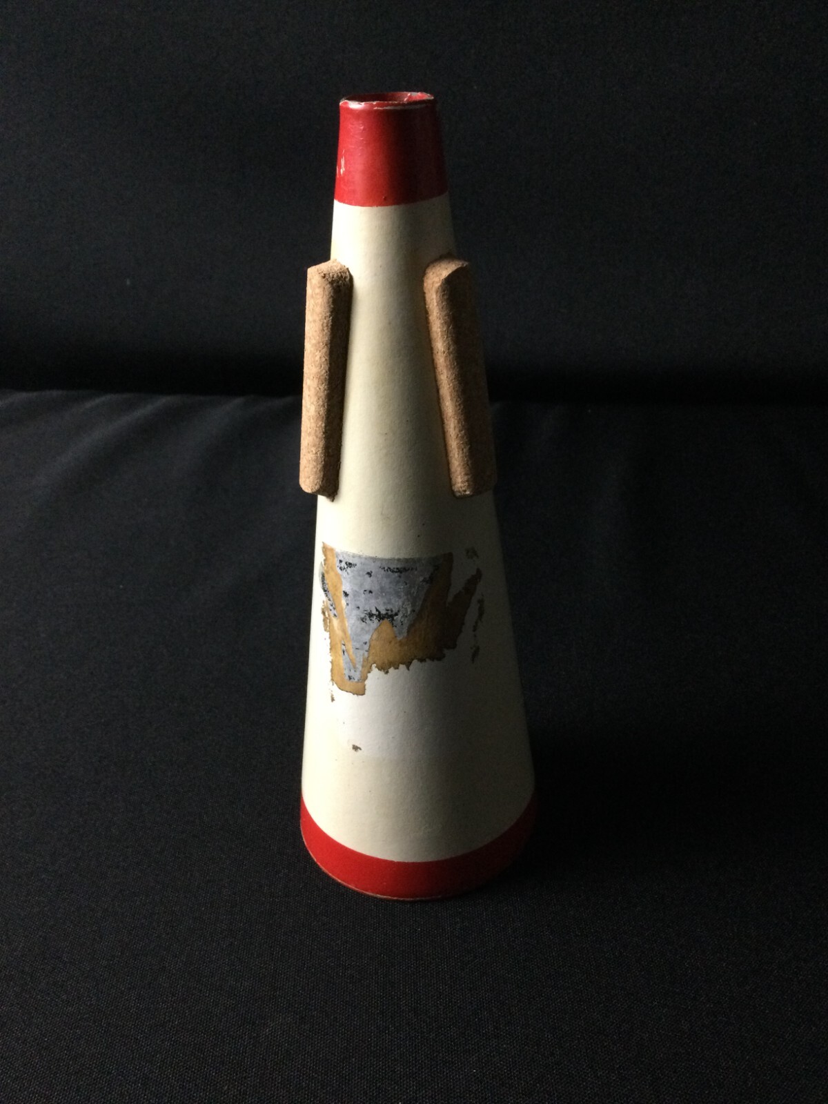 Humes and Berg Stonelined Trumpet Straight Mute - Image 2