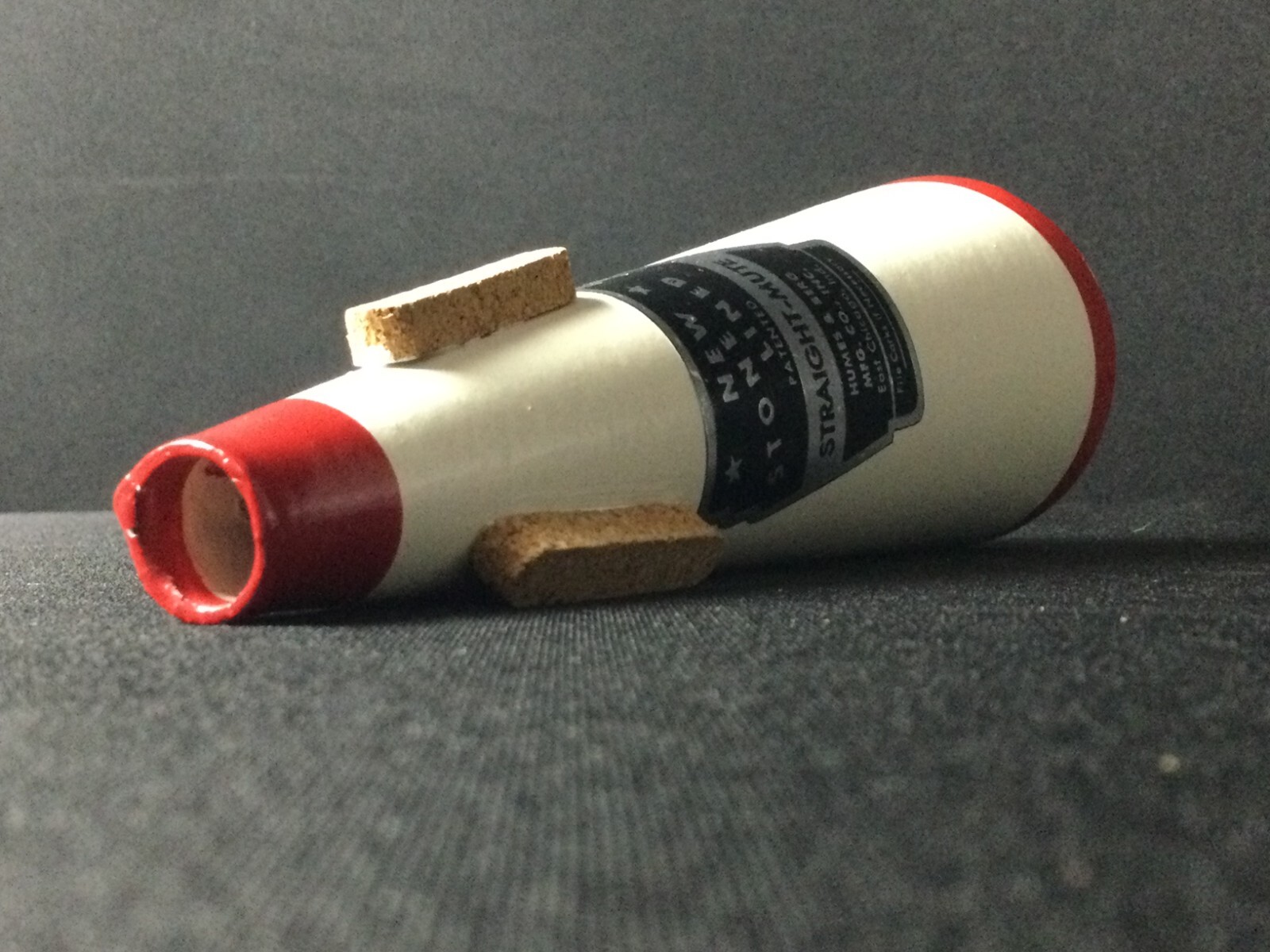 Humes and Berg Stonelined Trumpet Straight Mute - Image 4