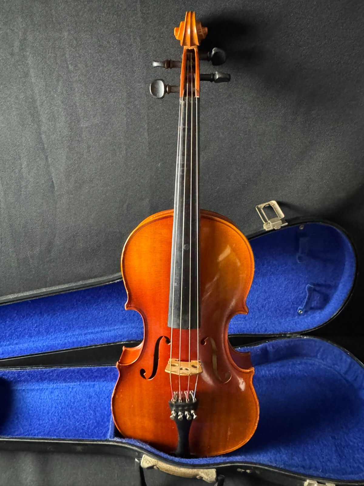 W. Lewis & Son Ton-Klar "The Dancla" 2523 14" Viola w/ Case - Image 3