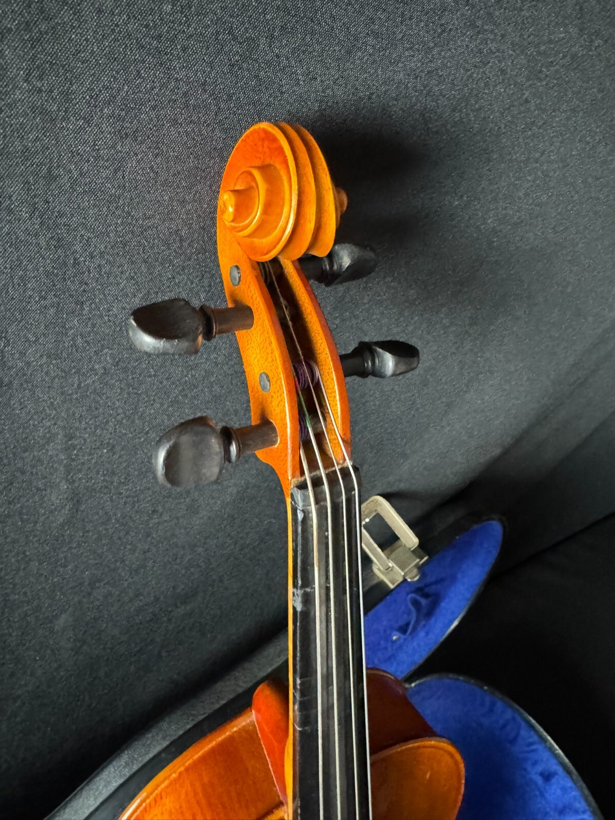 W. Lewis & Son Ton-Klar "The Dancla" 2523 14" Viola w/ Case - Image 5