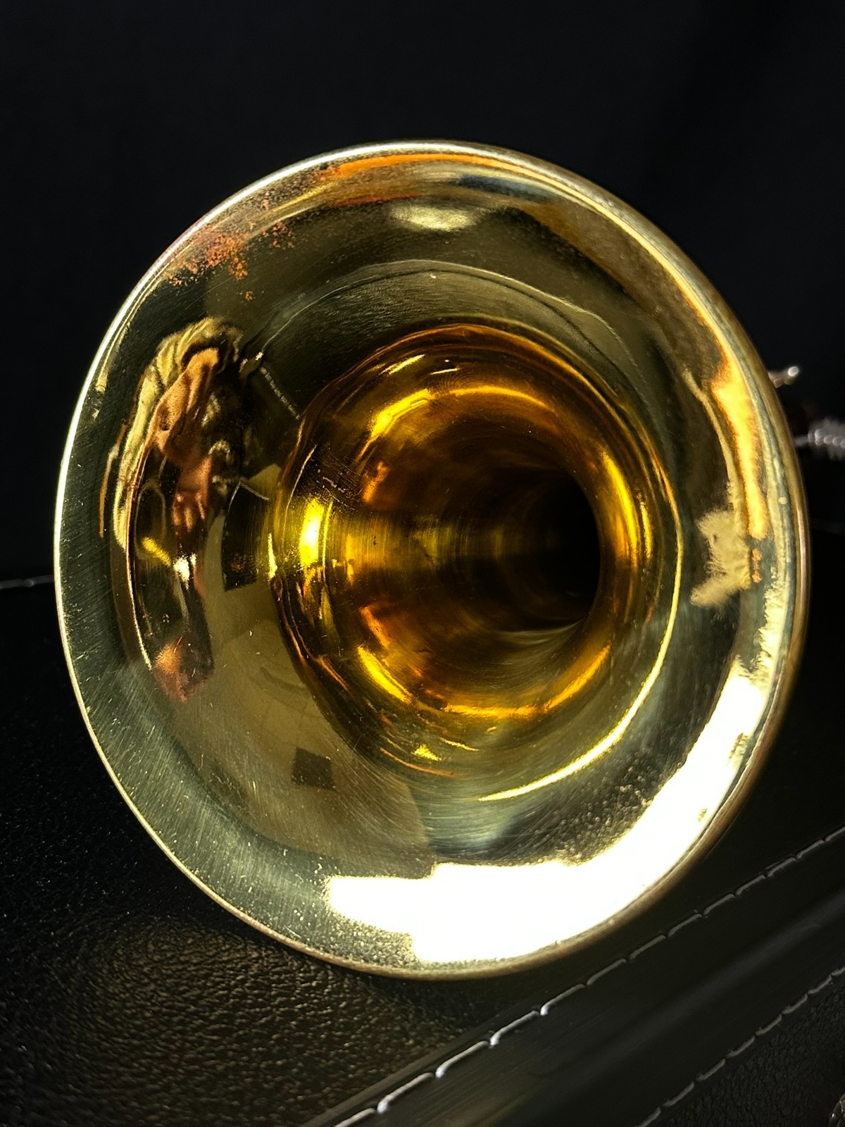 Conn Victor 6B Trumpet (Vintage, 1960-61) Original finish! - Image 15