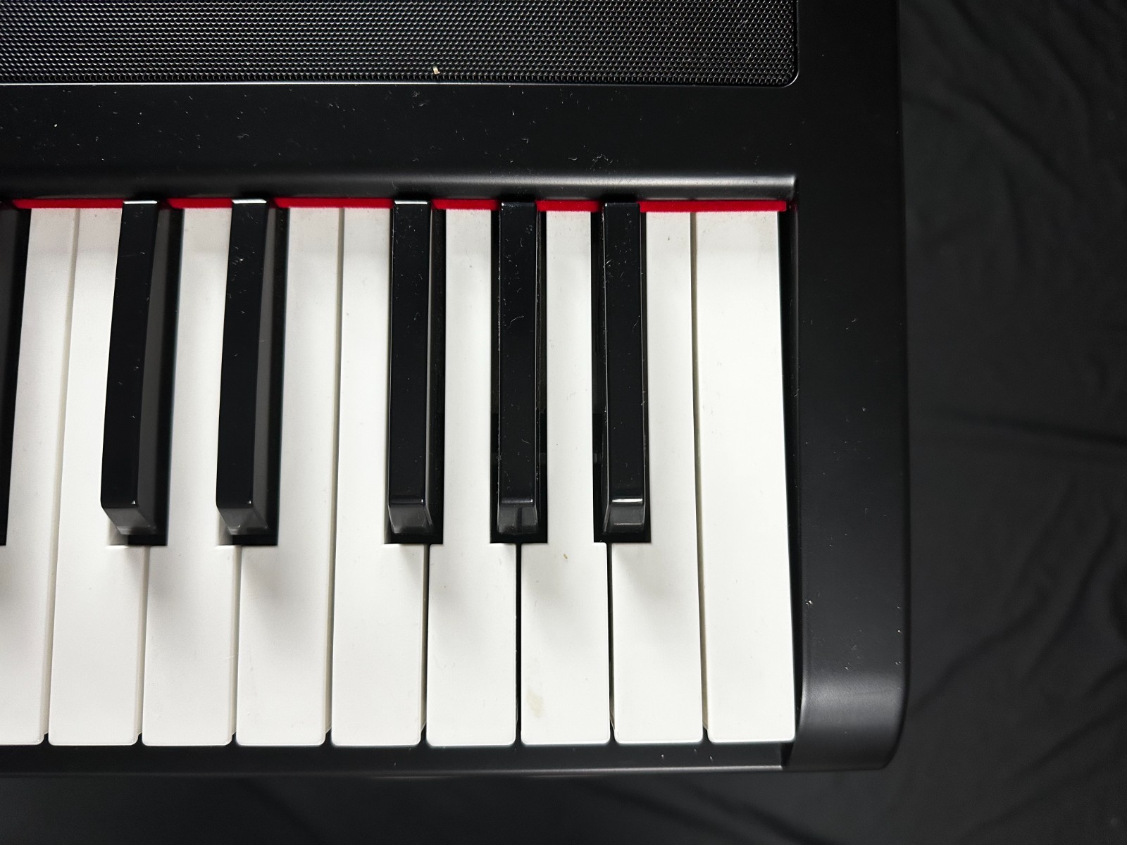 Artesia Performer 88-Key Digital Piano - Image 8