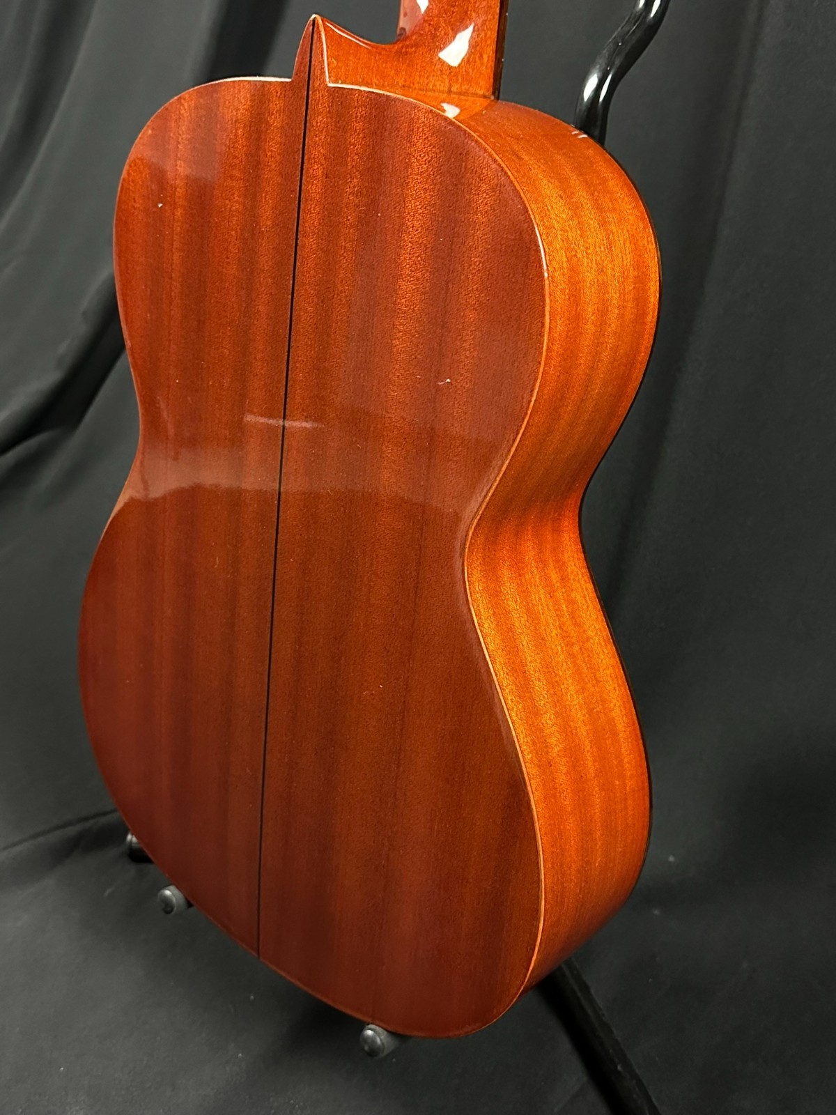 Aria AC25 Concert Classical Guitar - Image 11