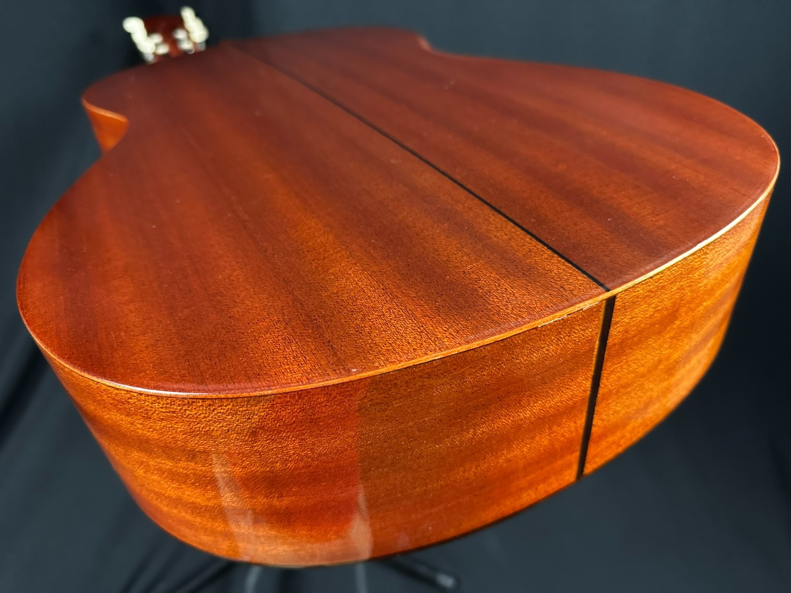 Aria AC25 Concert Classical Guitar - Image 13