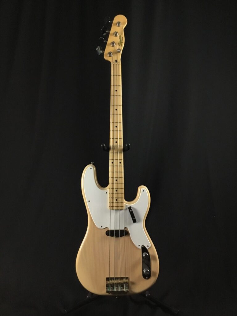 Squier by Fender Classic Vibe Precision Electric Bass