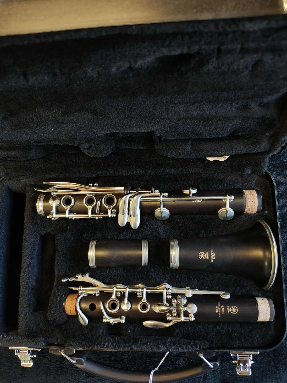Yamaha YCL-450N Wood Clarinet - Image 2
