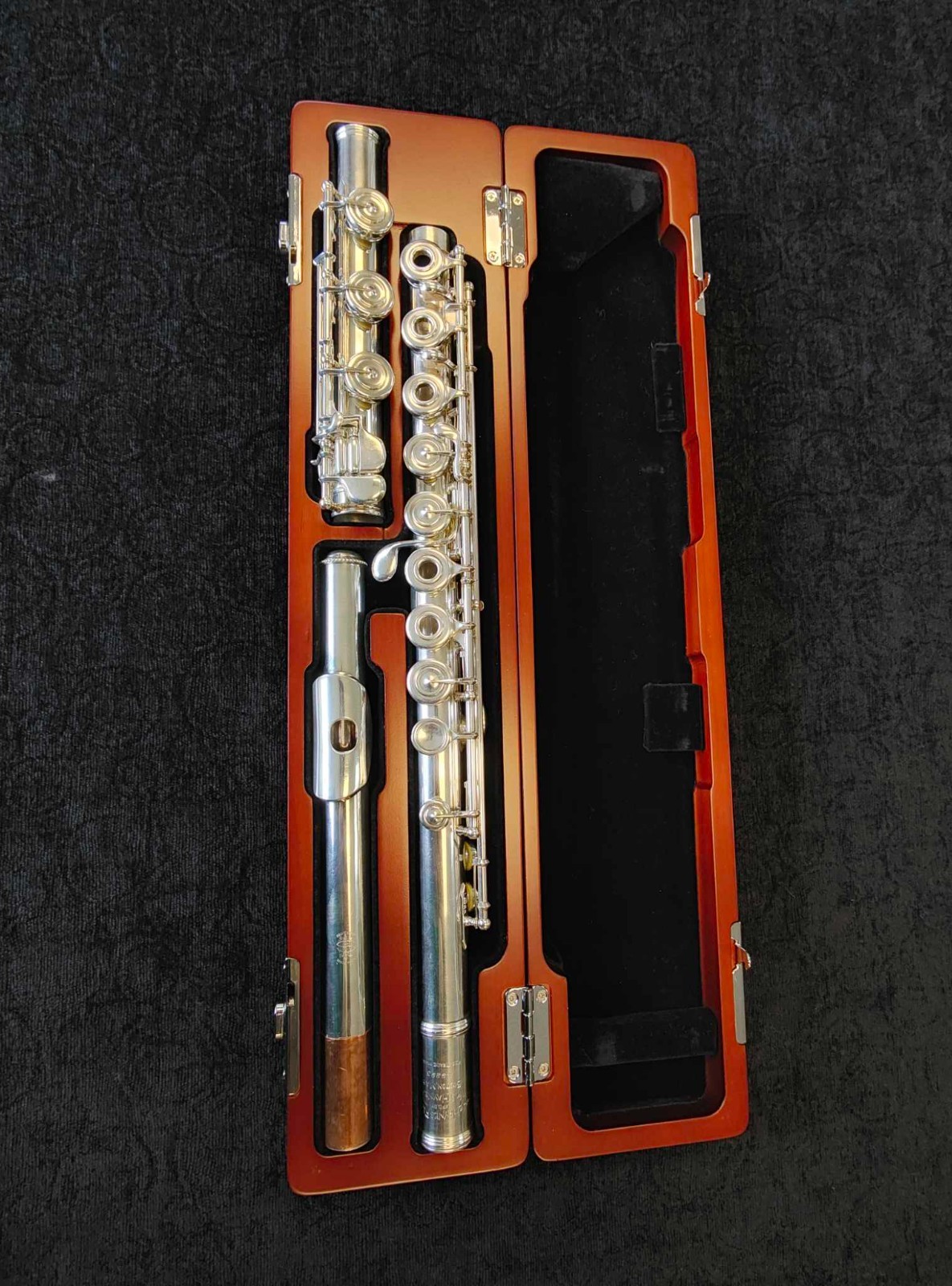 Haynes Handmade Solid Silver Flute - Image 2