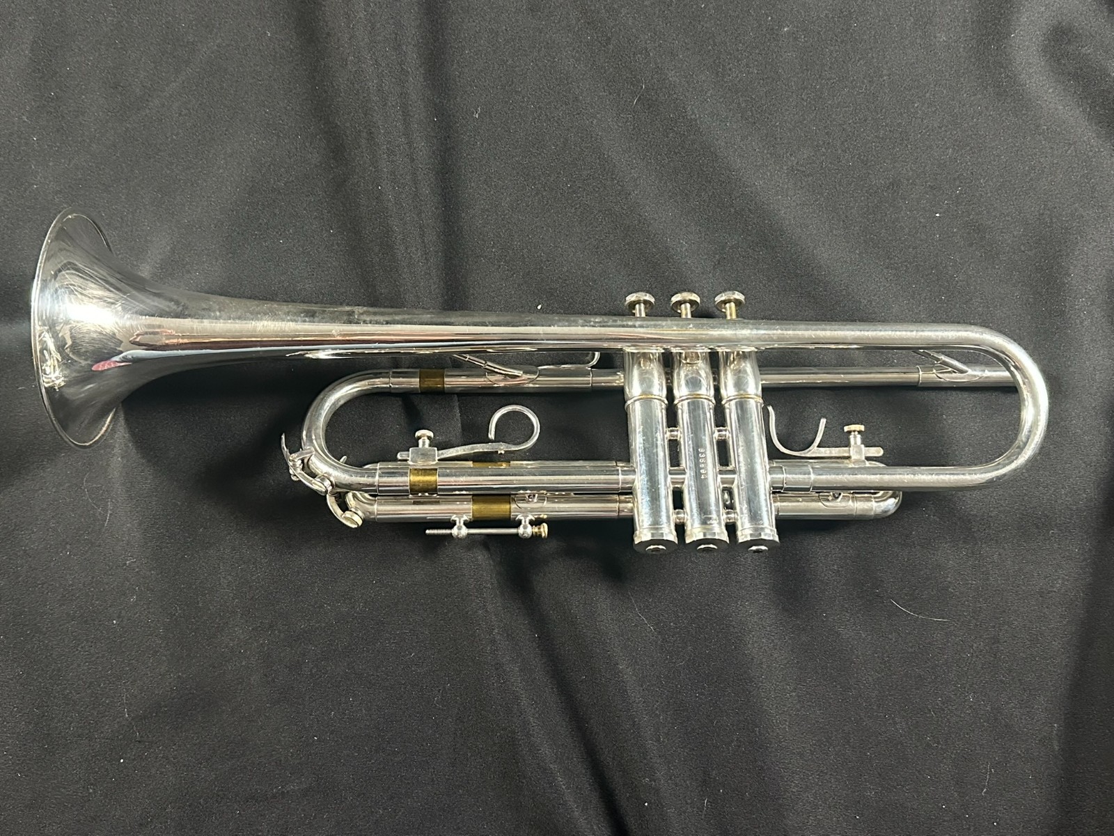Olds Super Star Ultrasonic Silver Trumpet (Vintage 1972) - Image 6