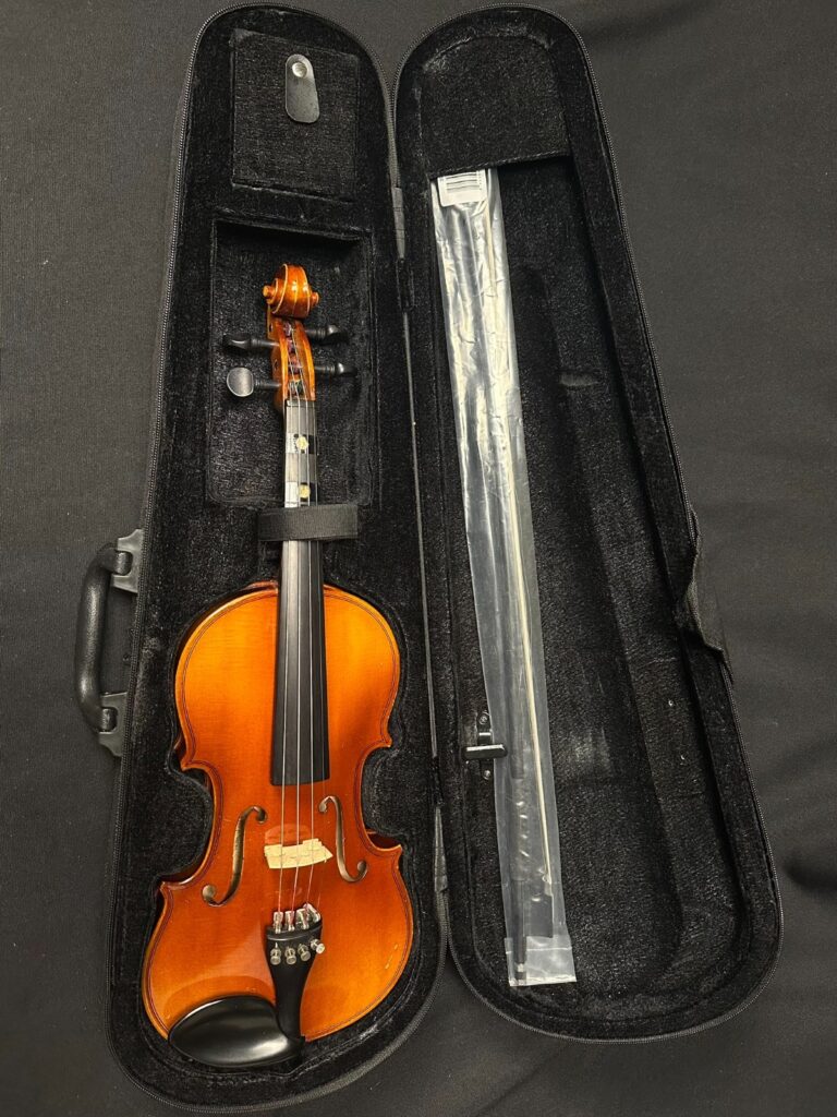 Nagoya Suzuki 330 1/2 size Violin Outfit w/ Case & New Bow