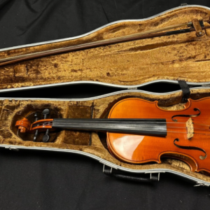 E.R. Pfretzschner 3011 4/4 Violin Outfit w/ Case & New Bow