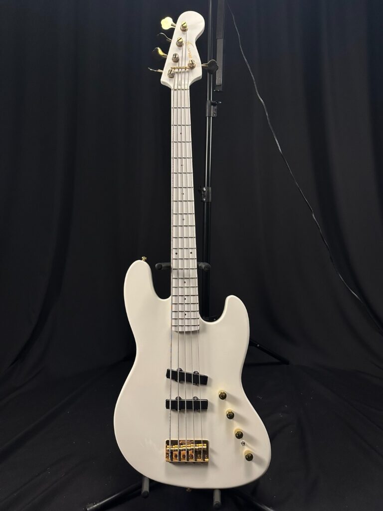 Fake Moon LG5 5 String All White Electric Bass w/hard case