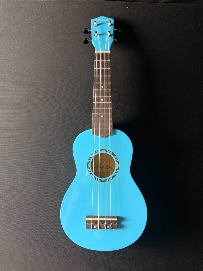 Barcelona GLX-UK-003-B Blue 21.5" Ukulele with nylon strings and black gig bag