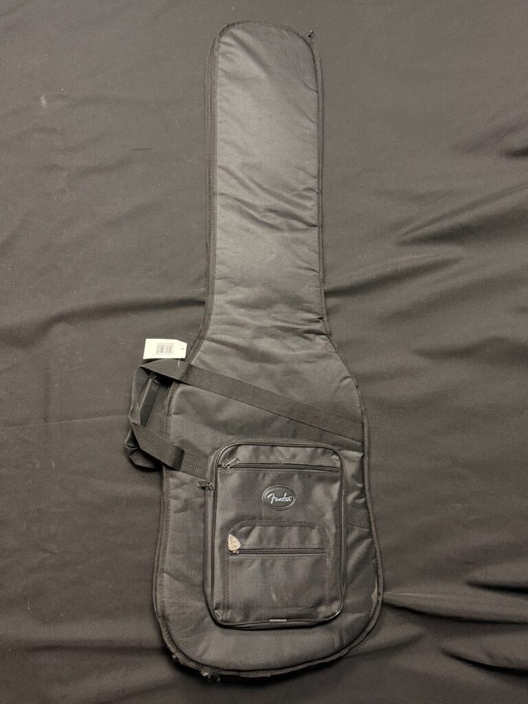 Fender V Deluxe Black Gig Bag for Electric Bass Guitar with pockets and handles