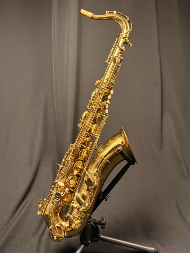 Cecilio Tenor Sax