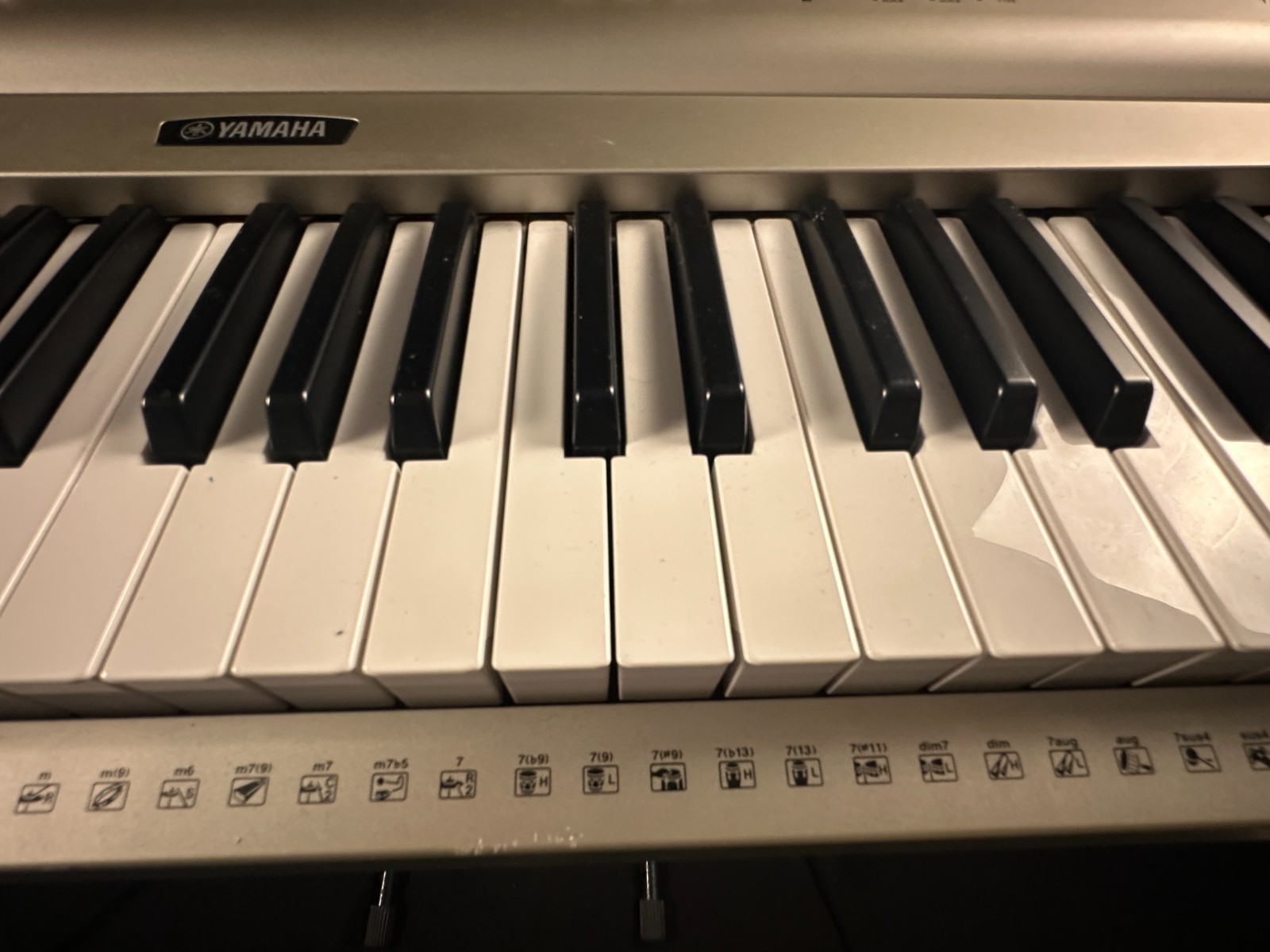 Yamaha YPG-235 76-Key Portable Grand Keyboard - Image 8