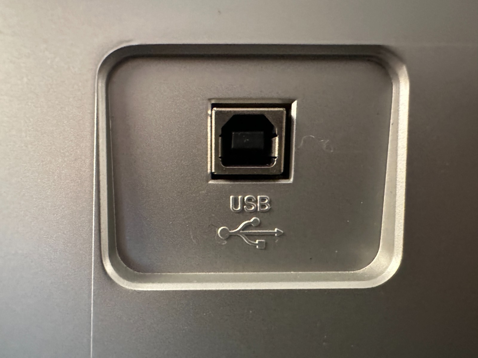 Casio Privia PX-575R 88-Key Portable Digital Piano - Image 15