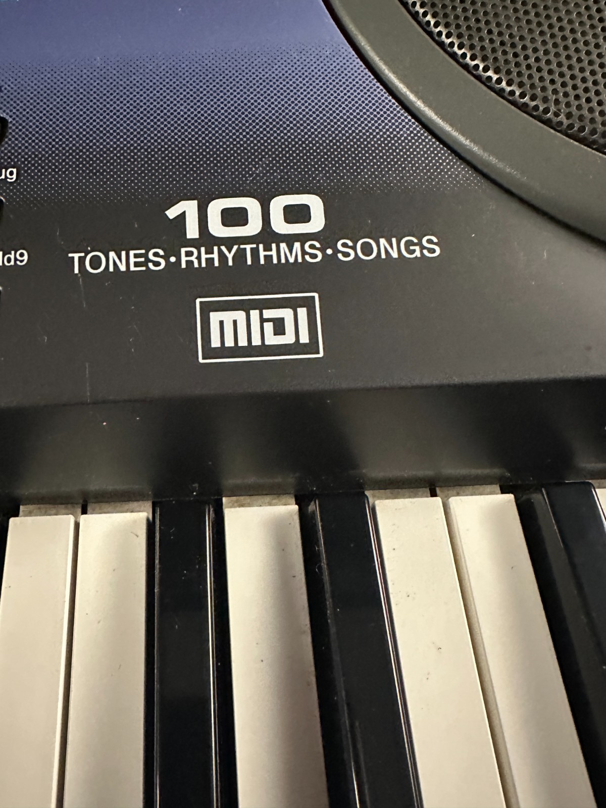 RadioShack MD-1160 61-Key MIDI Keyboard - Image 8
