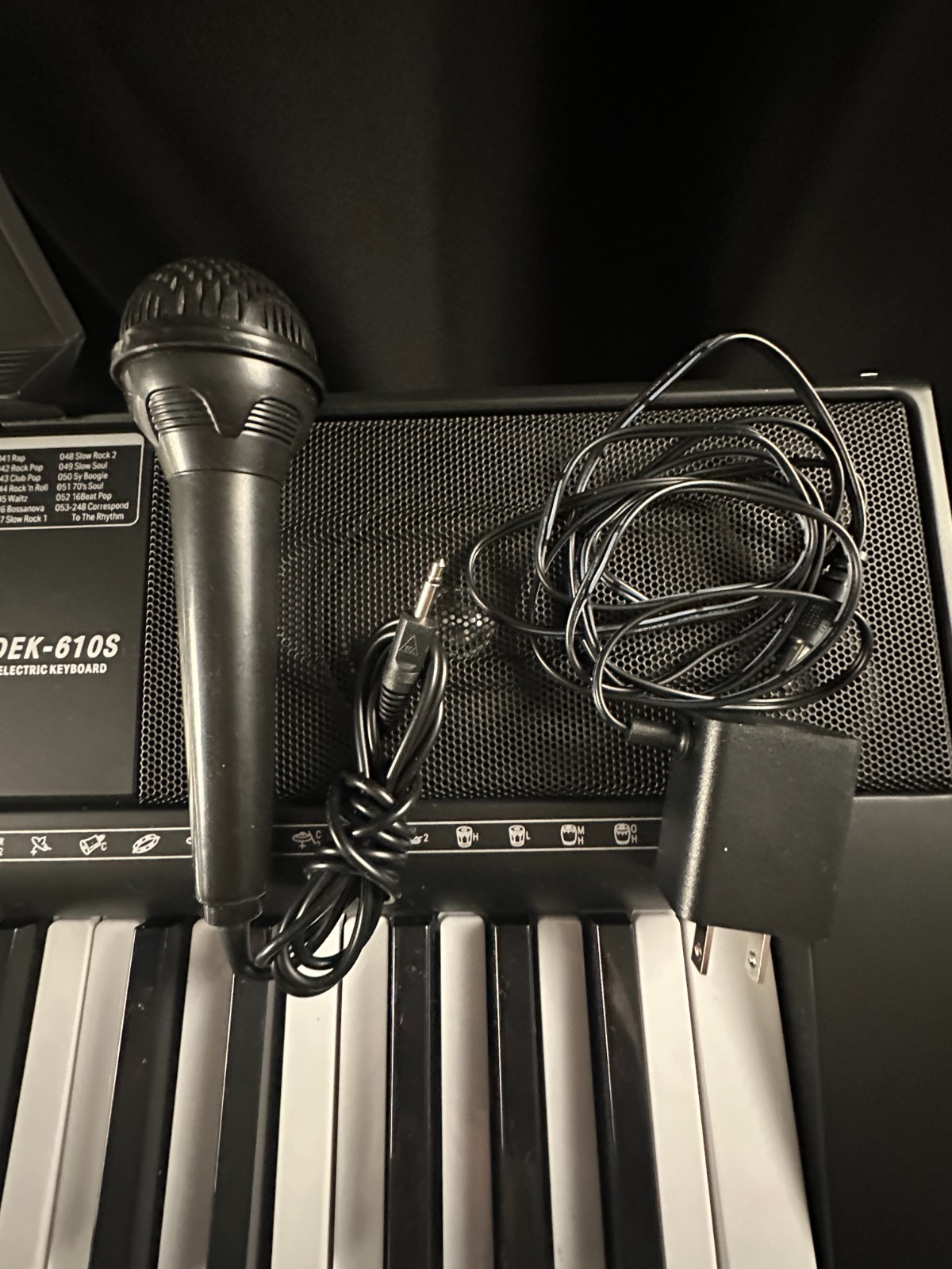 Donner DEK-610S 61-Key Electronic Keyboard - Image 6