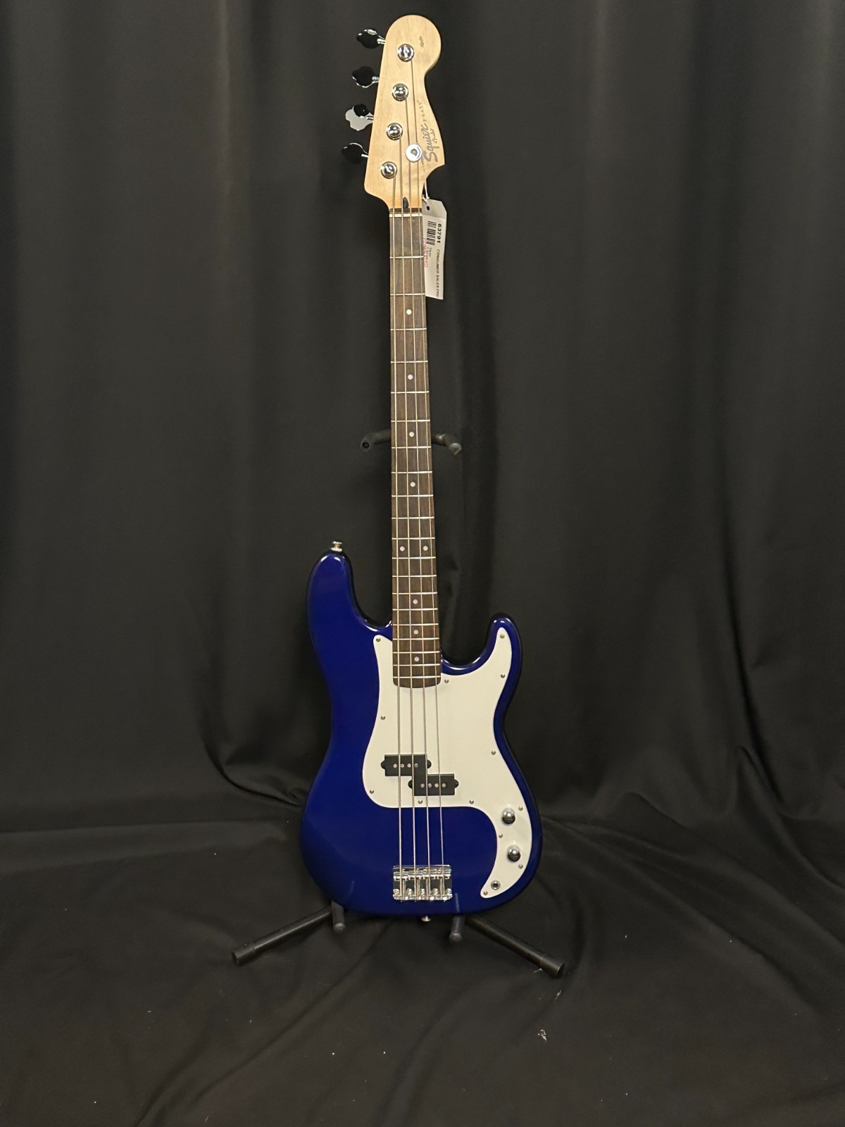 Squier by Fender P-Bass Electric Bass Guitar