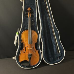 Erich Pfretzschner 3011 3/4 Violin Outfit