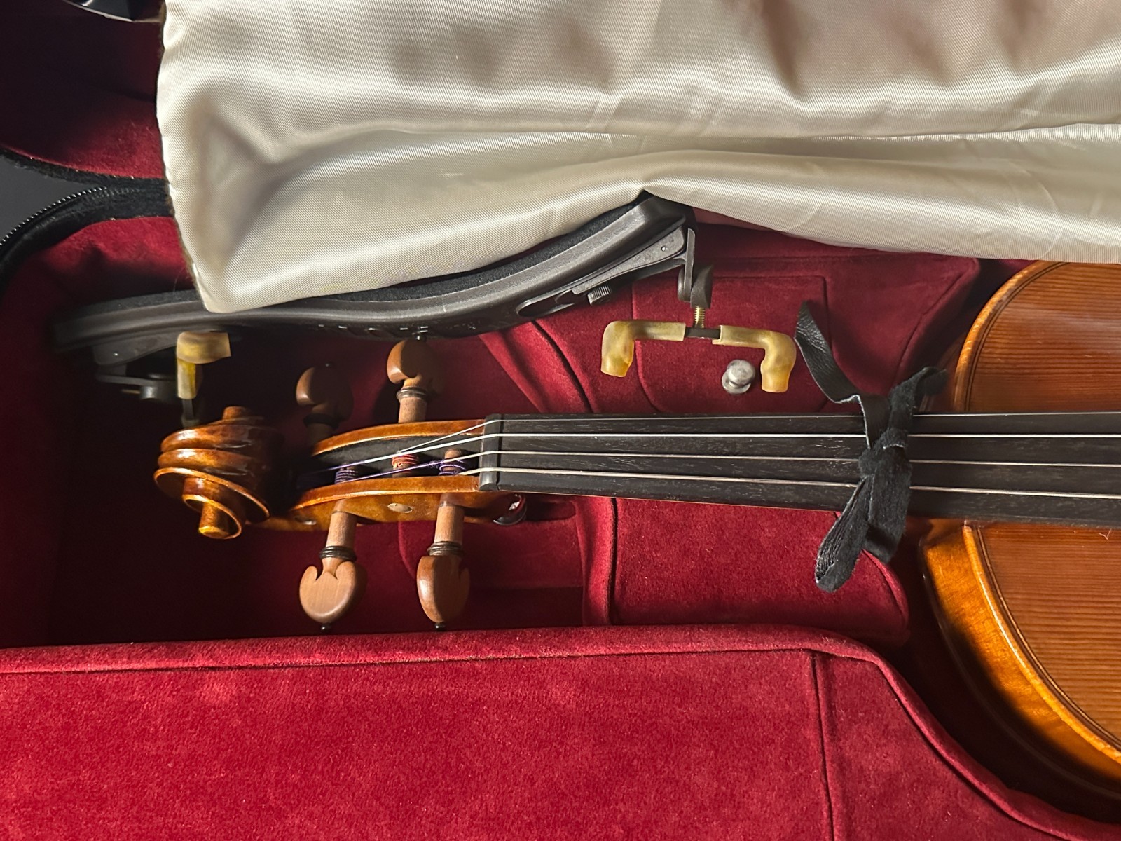 F. Reiner Master Model 16" Viola Outfit - Image 5