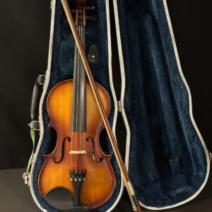 Corina 100 1/2 size Violin Outfit