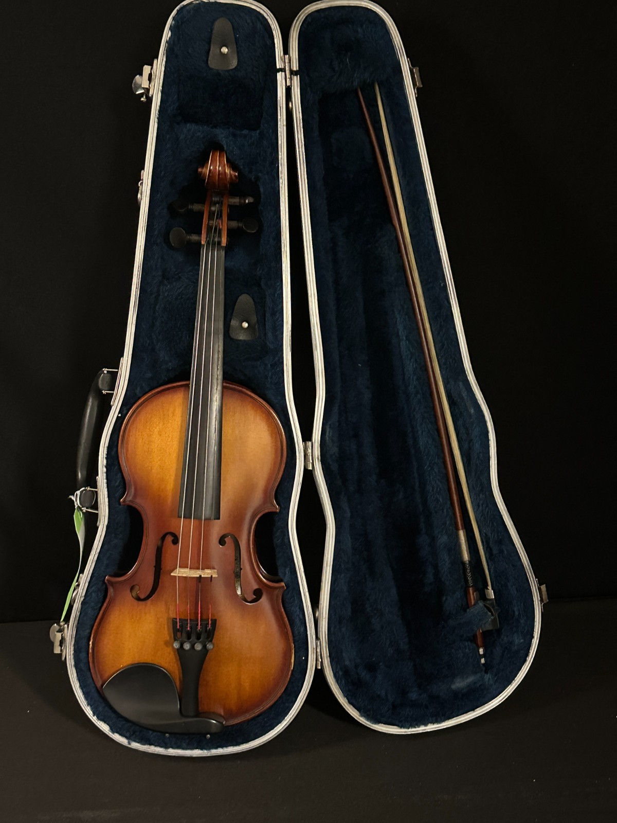 Corina 100 1/2 size Violin Outfit - Image 2