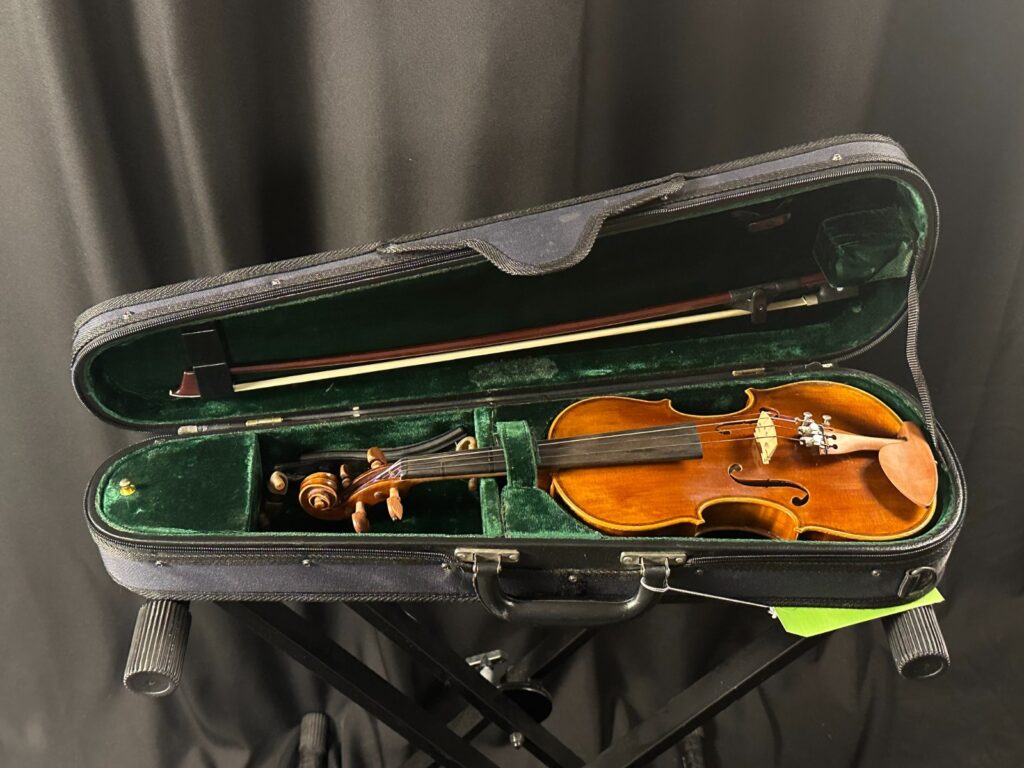 Baldwin MDL-200 1/4 Violin Outfit