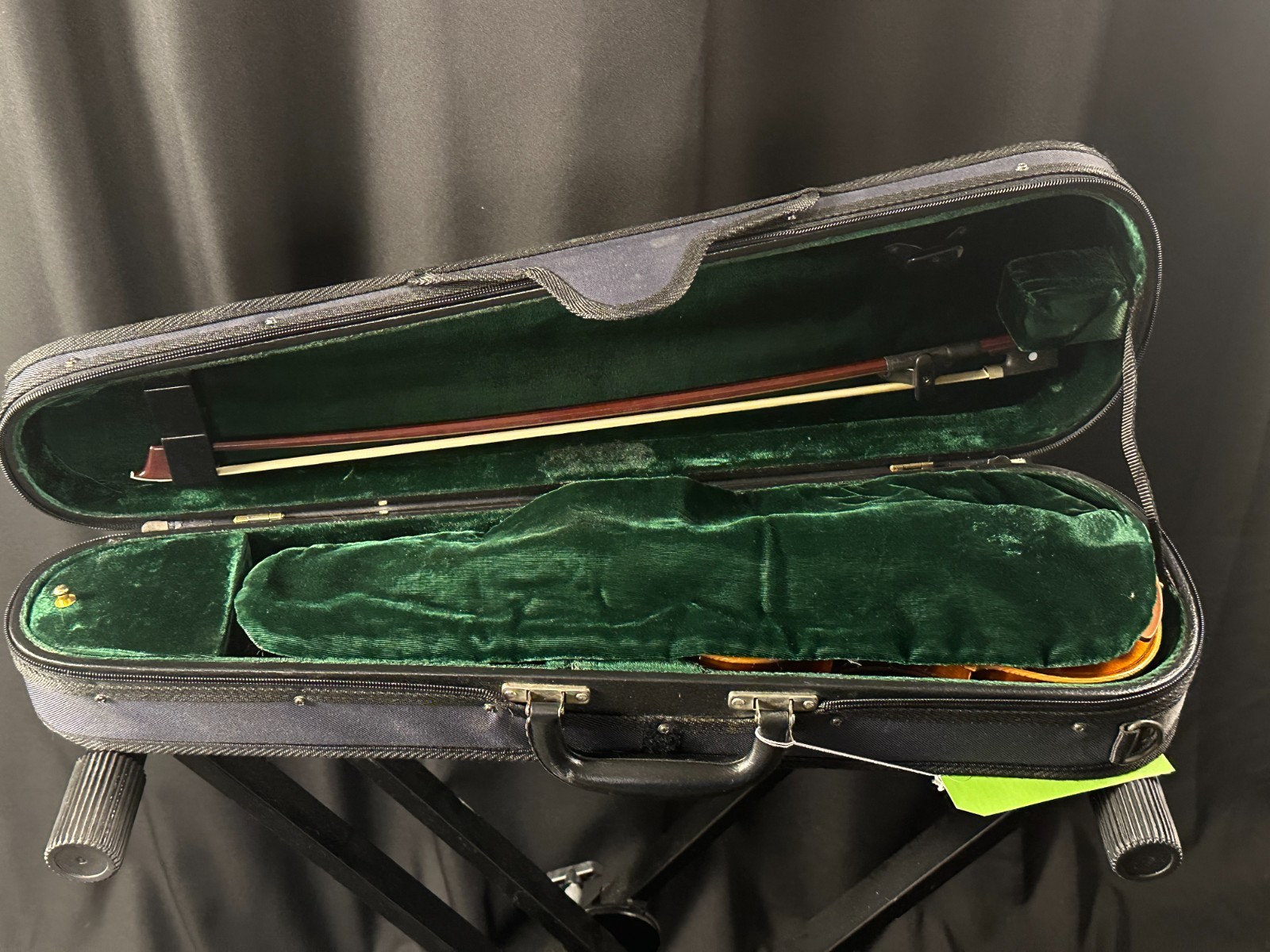 Baldwin MDL-200 1/4 Violin Outfit - Image 2