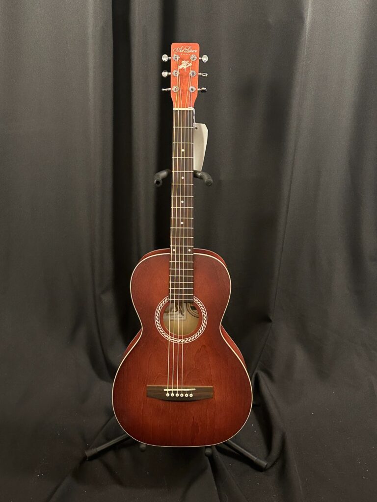 Art & Lutherie AMI Wild Cherry Parlor Guitar