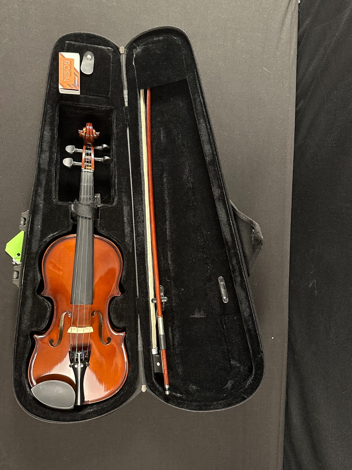 Countrywood 1/2 size Violin Outfit - Image 2
