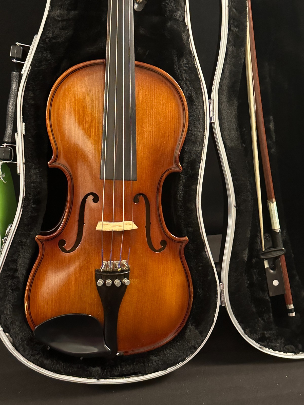 Corina 100 3/4 size violin outfit - Image 2