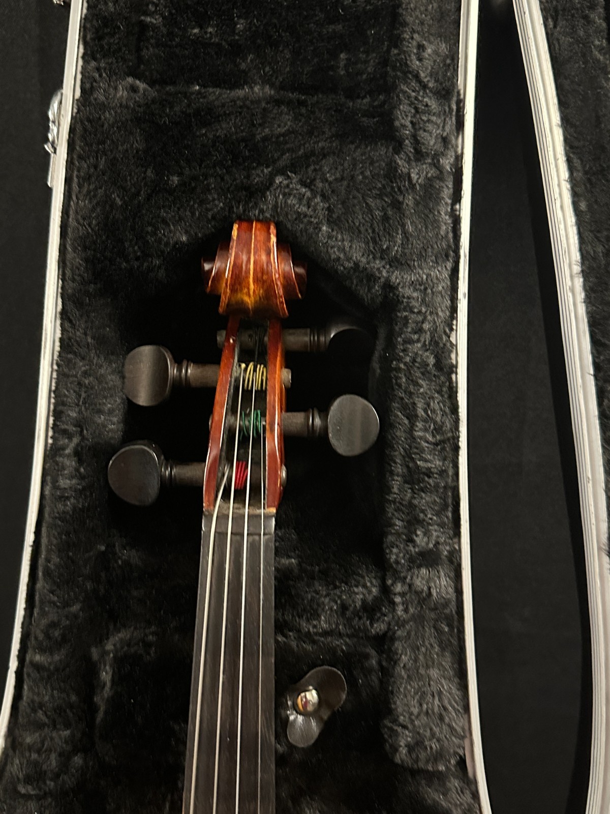 Corina 100 3/4 size violin outfit - Image 5