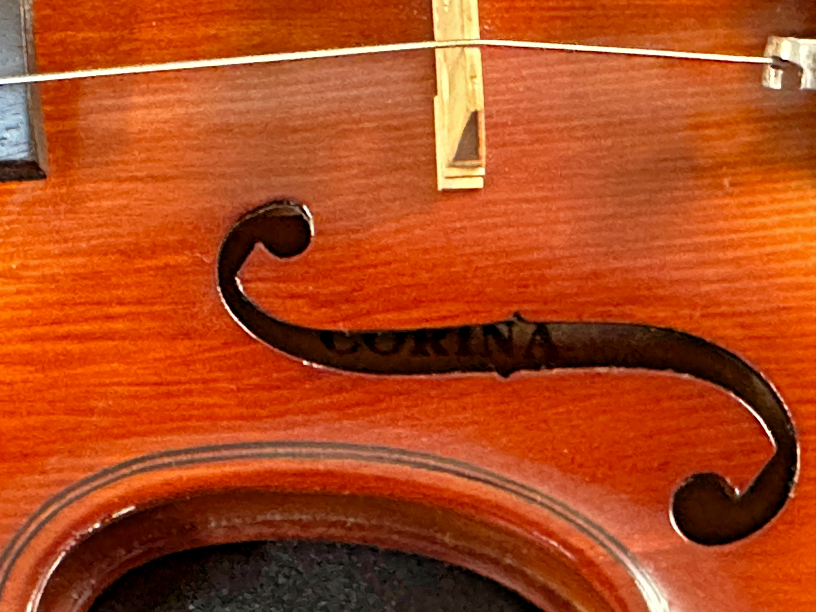 Corina 100 1/2 size violin outfit - Image 13
