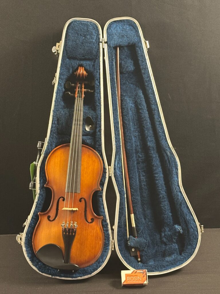 Corina 100 1/2 size violin outfit