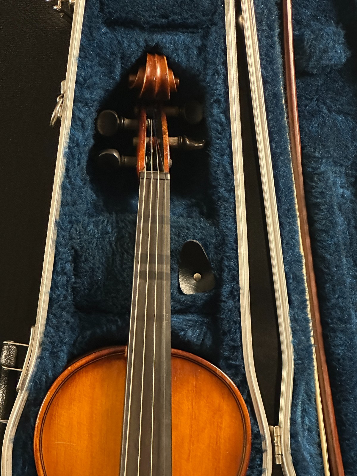 Corina 100 1/2 size violin outfit - Image 3