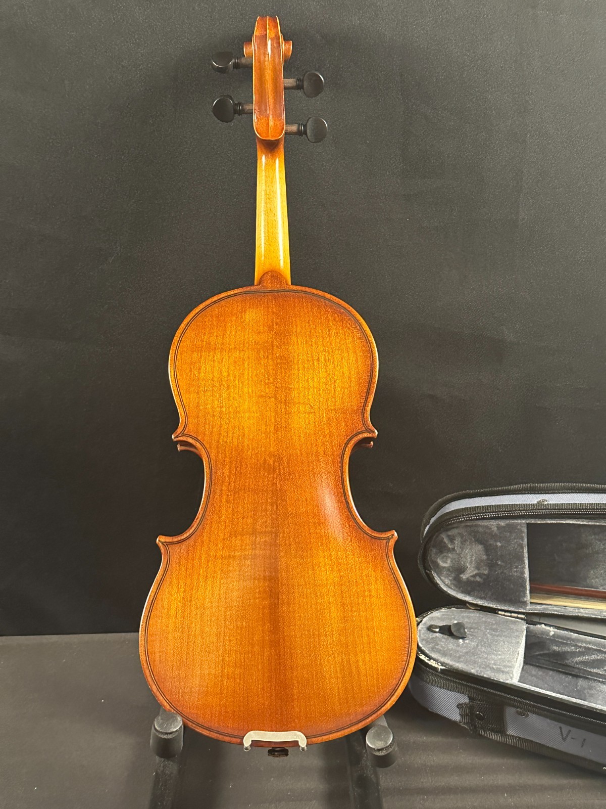 Corina 100 1/2 size violin outfit - Image 7