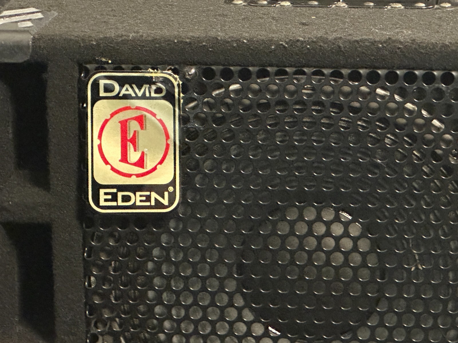 David Eden D112XLT Bass Cabinet with cover - Image 7