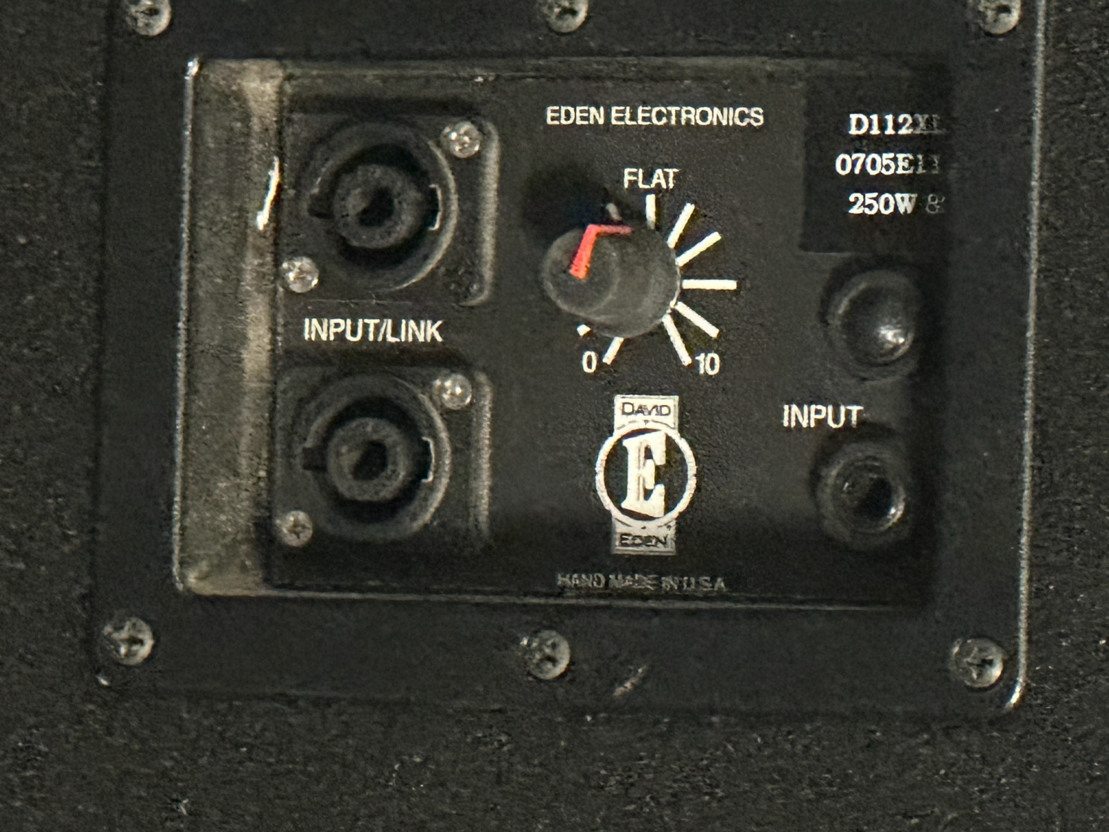 David Eden D112XLT Bass Cabinet with cover - Image 4