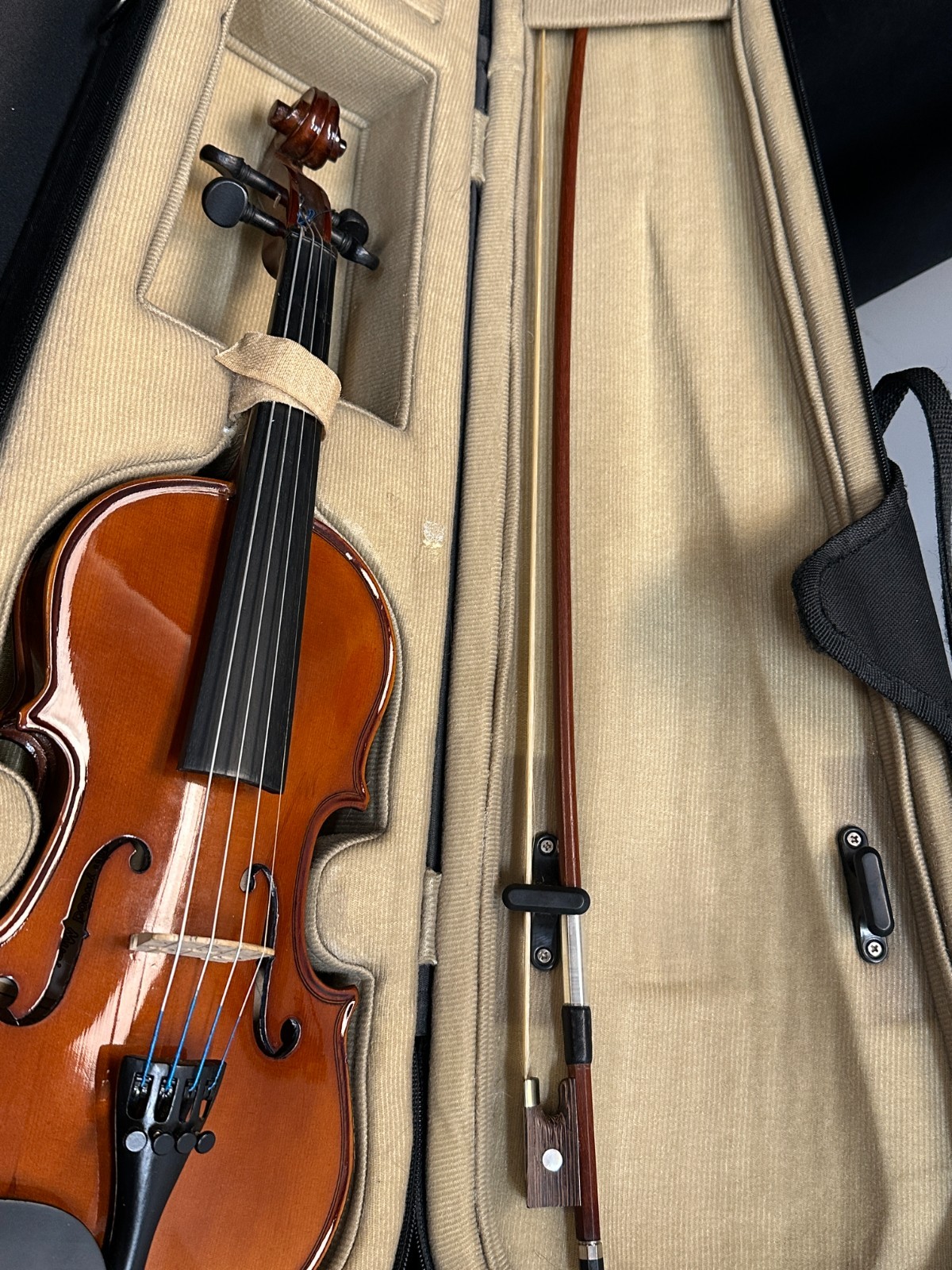 Countrywood 1/4 Violin Outfit - Image 18