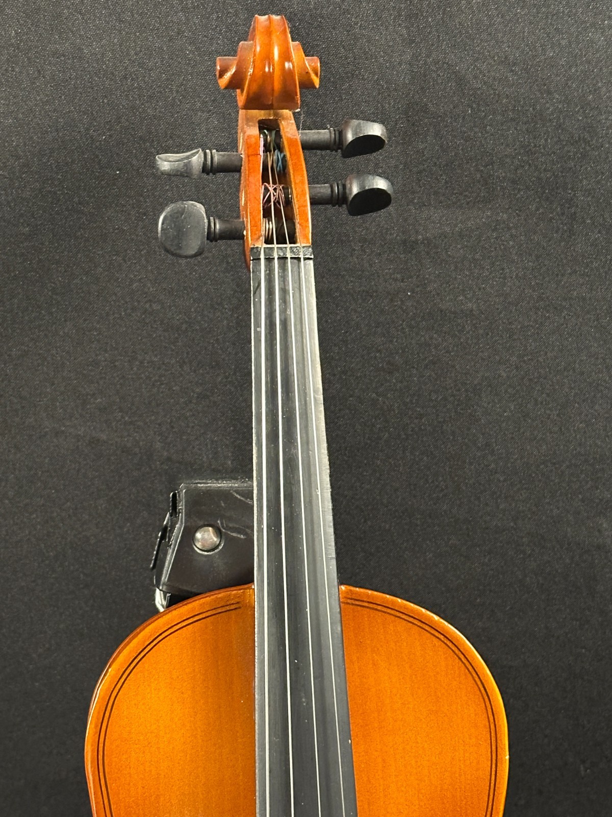 Unbranded 1/4 Violin Outfit, new Glasser bow! - Image 3