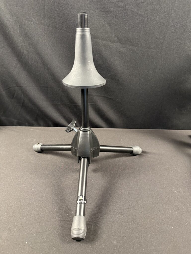 Antigua ABS607 Trumpet Stand, compact, stable, rubber feet, moulded ABS bell cup