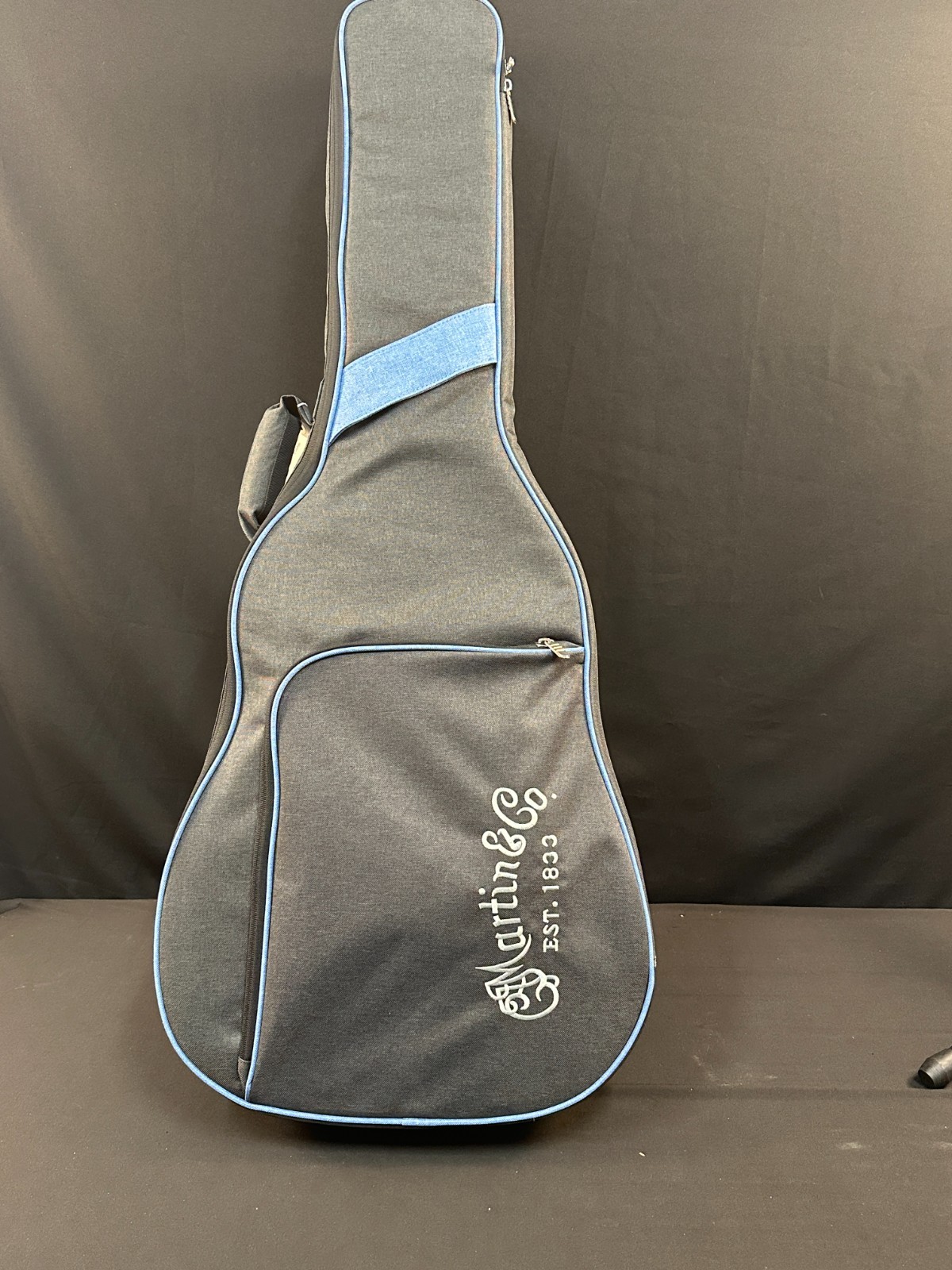Gorgeous Martin V Series GPC-X2 Acoustic-Electric Guitar - Image 14