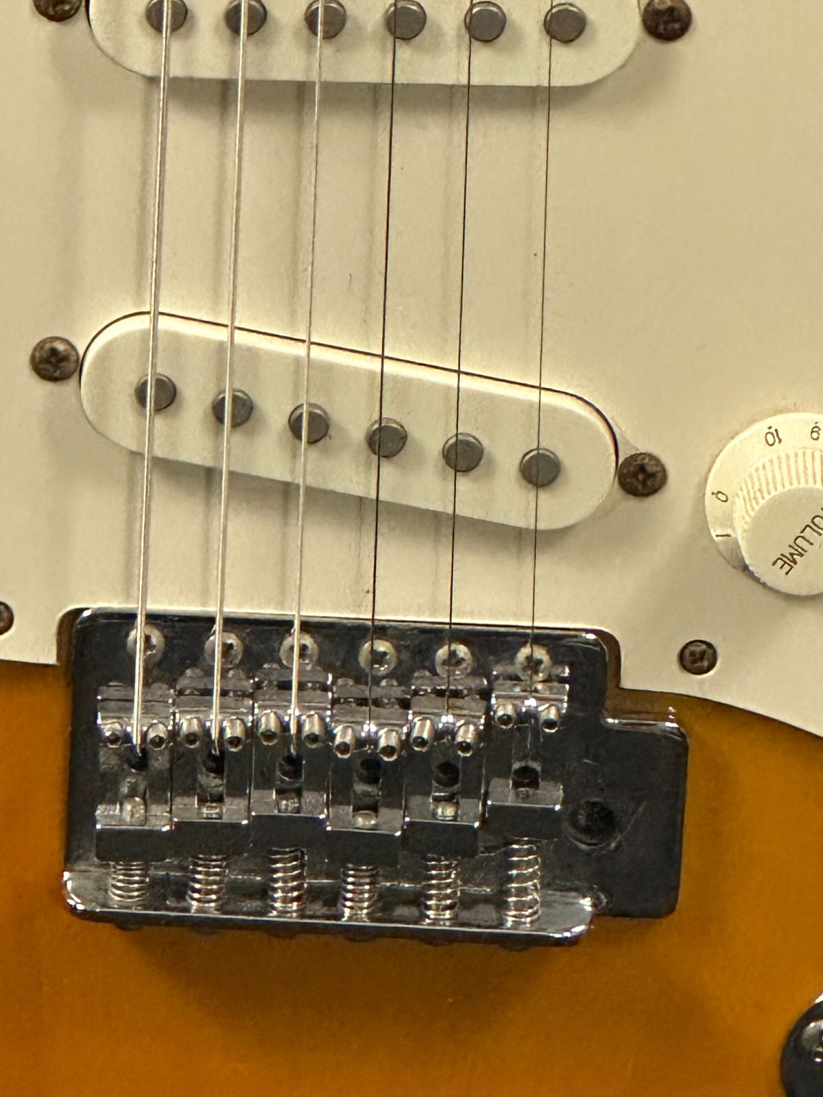 Hamer Slammer Electric Guitar, Sunburst Pattern - Image 5